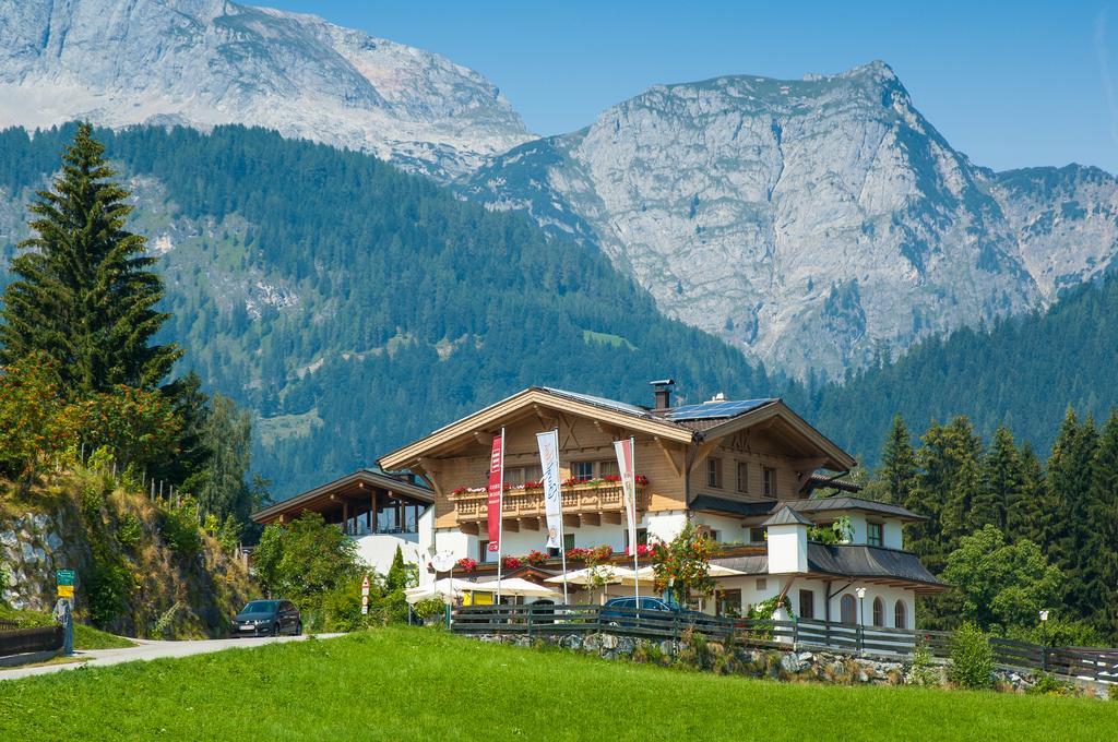 Hotel Und Alpen Apartments Mit Sauna - Buerglhoeh Бишофсхофен Экстерьер фото