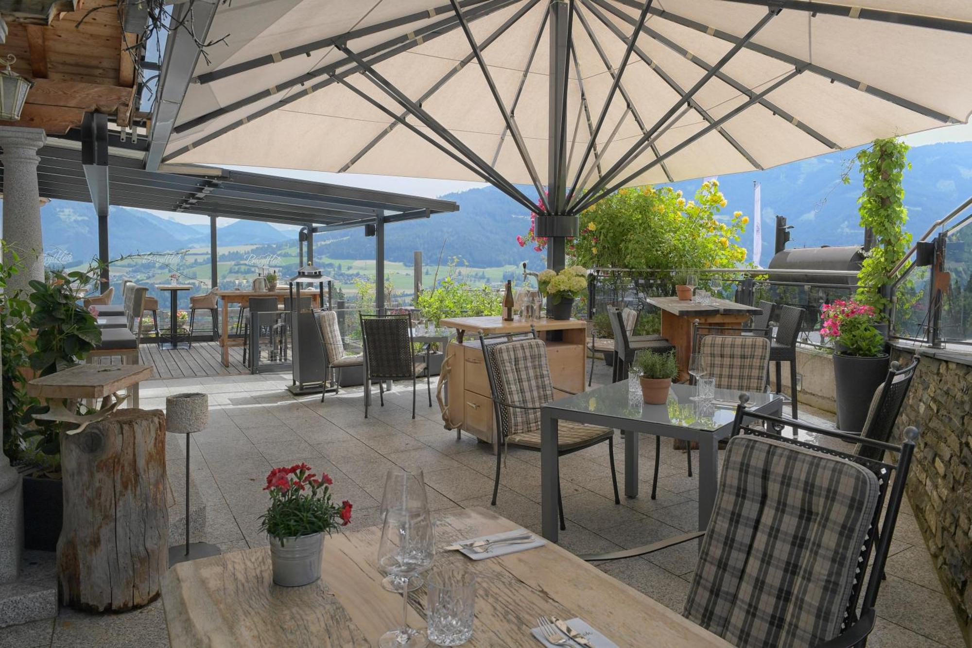 Hotel Und Alpen Apartments Mit Sauna - Buerglhoeh Бишофсхофен Экстерьер фото